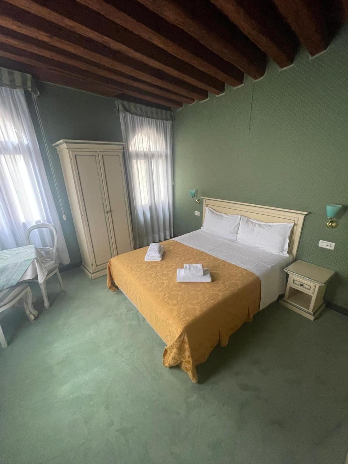 Locanda Ruga Rialto Venezia Esterno foto
